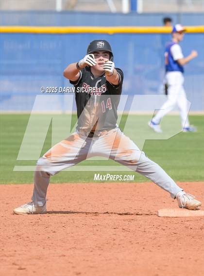 Thumbnail 2 in Sherwood vs. Westview (Coach Bob Invitational) photogallery.