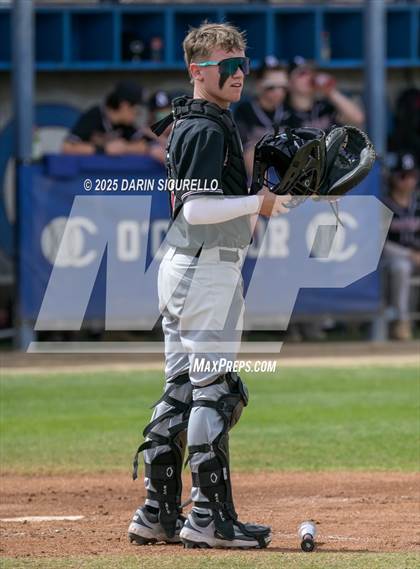 Thumbnail 2 in Sherwood vs. Westview (Coach Bob Invitational) photogallery.
