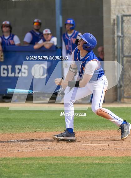 Thumbnail 3 in Sherwood vs. Westview (Coach Bob Invitational) photogallery.