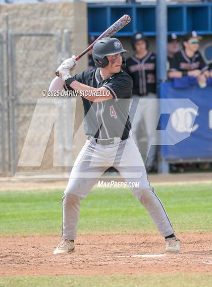 Thumbnail 1 in Sherwood vs. Westview (Coach Bob Invitational) photogallery.