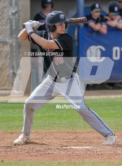 Thumbnail 1 in Sherwood vs. Westview (Coach Bob Invitational) photogallery.