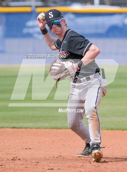 Thumbnail 2 in Sherwood vs. Westview (Coach Bob Invitational) photogallery.