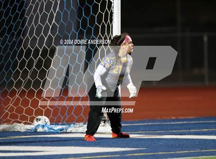 Thumbnail 1 in Del Campo @ Vista del Lago photogallery.