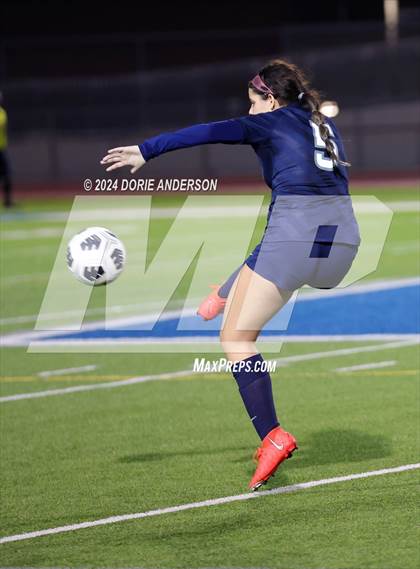 Thumbnail 2 in Del Campo @ Vista del Lago photogallery.