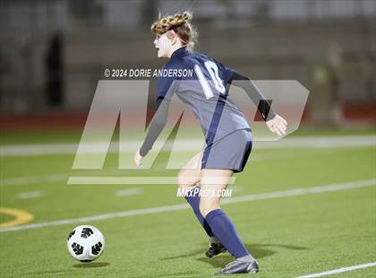 Thumbnail 2 in Del Campo @ Vista del Lago photogallery.