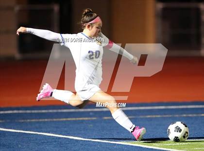 Thumbnail 1 in Del Campo @ Vista del Lago photogallery.