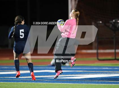 Thumbnail 1 in Del Campo @ Vista del Lago photogallery.