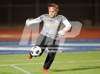 Thumbnail 1 in Del Campo @ Vista del Lago photogallery.