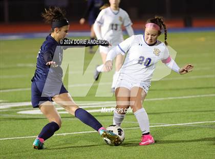 Thumbnail 1 in Del Campo @ Vista del Lago photogallery.
