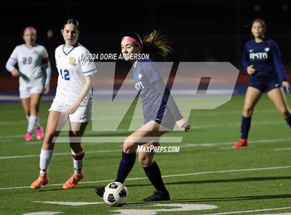 Thumbnail 1 in Del Campo @ Vista del Lago photogallery.