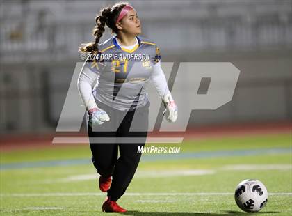 Thumbnail 2 in Del Campo @ Vista del Lago photogallery.