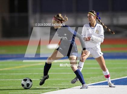 Thumbnail 3 in Del Campo @ Vista del Lago photogallery.