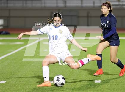 Thumbnail 1 in Del Campo @ Vista del Lago photogallery.