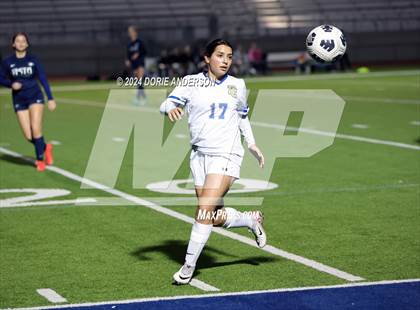 Thumbnail 2 in Del Campo @ Vista del Lago photogallery.