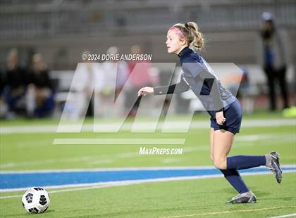 Thumbnail 1 in Del Campo @ Vista del Lago photogallery.