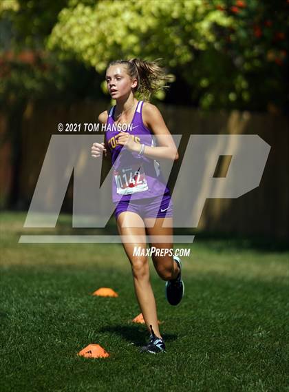 Thumbnail 2 in John Martin XC Invitational photogallery.