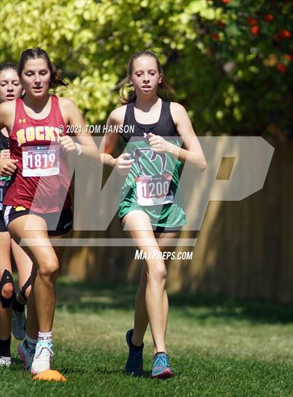 Thumbnail 2 in John Martin XC Invitational photogallery.