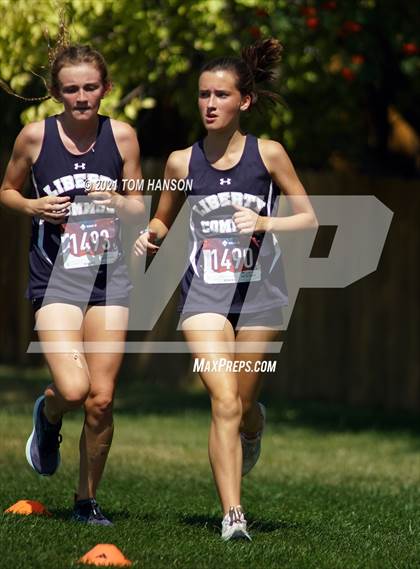 Thumbnail 3 in John Martin XC Invitational photogallery.