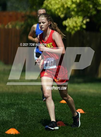 Thumbnail 1 in John Martin XC Invitational photogallery.