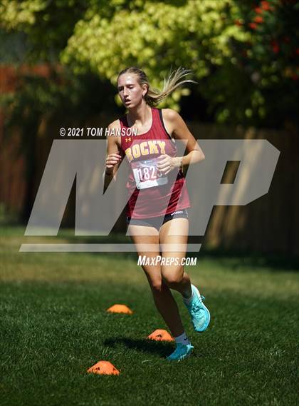 Thumbnail 2 in John Martin XC Invitational photogallery.