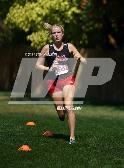 Thumbnail 1 in John Martin XC Invitational photogallery.