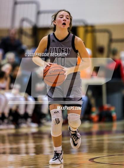 Thumbnail 3 in Muenster vs. Lindsay (UIL 2A Region II Bi-District) photogallery.
