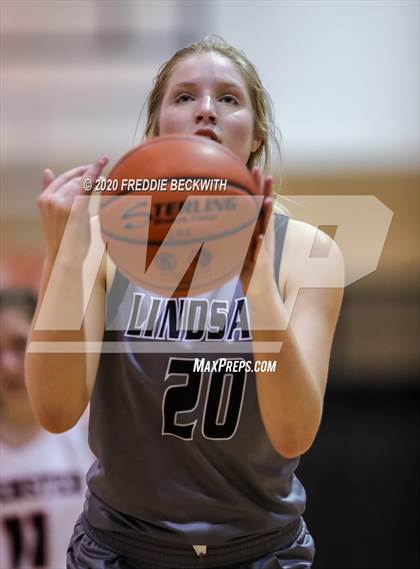 Thumbnail 3 in Muenster vs. Lindsay (UIL 2A Region II Bi-District) photogallery.