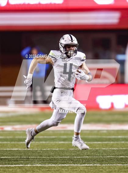 Thumbnail 2 in Crimson Cliffs vs Ridgeline (UHSAA 4A Semifinal) photogallery.