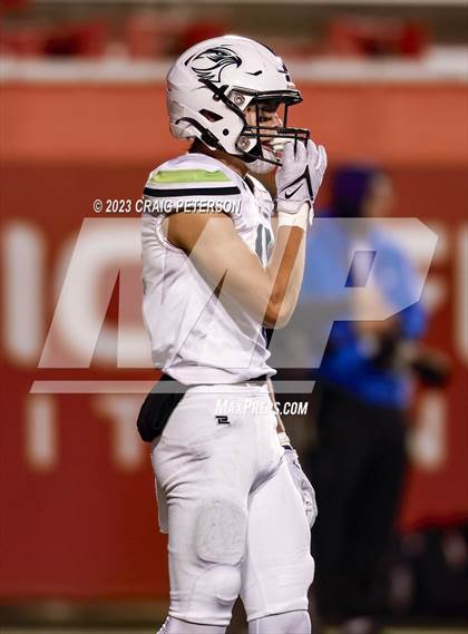 Thumbnail 2 in Crimson Cliffs vs Ridgeline (UHSAA 4A Semifinal) photogallery.