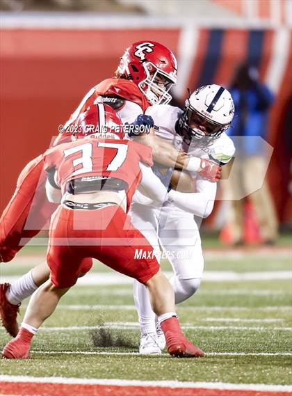 Thumbnail 3 in Crimson Cliffs vs Ridgeline (UHSAA 4A Semifinal) photogallery.