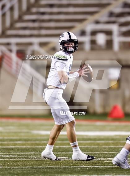 Thumbnail 3 in Crimson Cliffs vs Ridgeline (UHSAA 4A Semifinal) photogallery.