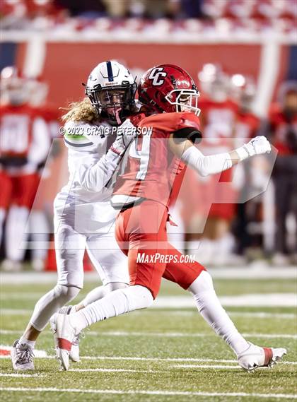Thumbnail 3 in Crimson Cliffs vs Ridgeline (UHSAA 4A Semifinal) photogallery.