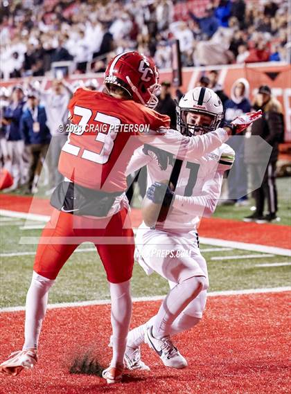 Thumbnail 1 in Crimson Cliffs vs Ridgeline (UHSAA 4A Semifinal) photogallery.