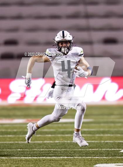 Thumbnail 3 in Crimson Cliffs vs Ridgeline (UHSAA 4A Semifinal) photogallery.
