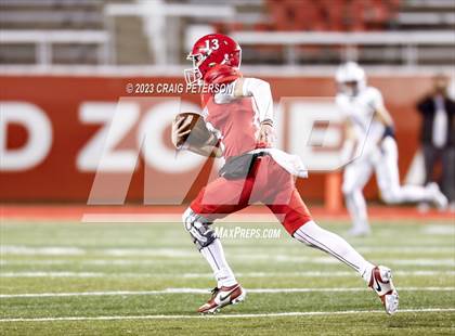 Thumbnail 2 in Crimson Cliffs vs Ridgeline (UHSAA 4A Semifinal) photogallery.