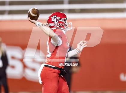 Thumbnail 2 in Crimson Cliffs vs Ridgeline (UHSAA 4A Semifinal) photogallery.