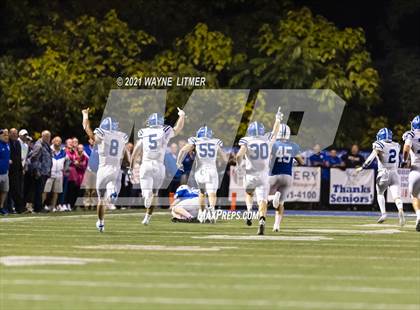 Thumbnail 3 in Covington Catholic @ Highlands photogallery.
