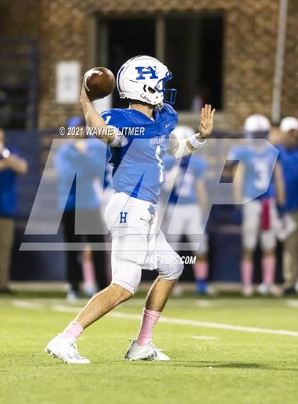 Thumbnail 2 in Covington Catholic @ Highlands photogallery.