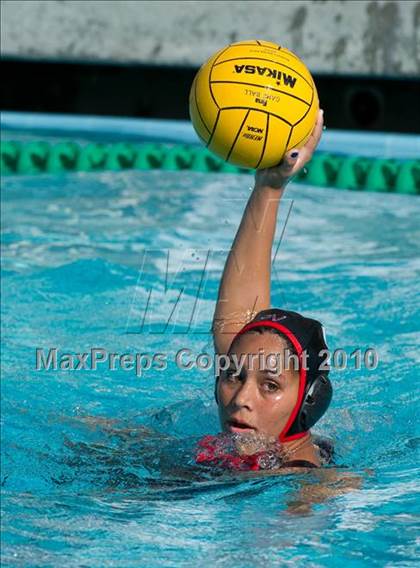 Thumbnail 3 in Palos Verdes vs Santa Barbara (Santa Barbara Tournament of Champions) photogallery.
