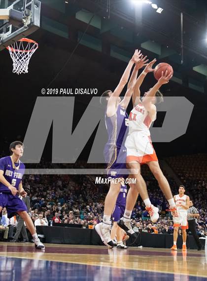 Thumbnail 3 in Holy Family vs. Lewis-Palmer (CHSAA 4A Final Four) photogallery.
