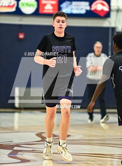 Thumbnail 1 in FR: Denver South @ Columbine photogallery.