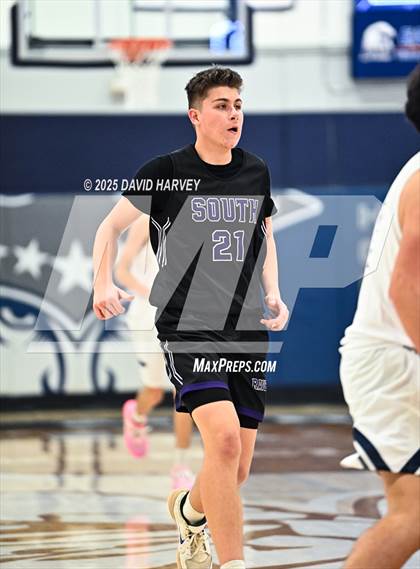 Thumbnail 2 in FR: Denver South @ Columbine photogallery.