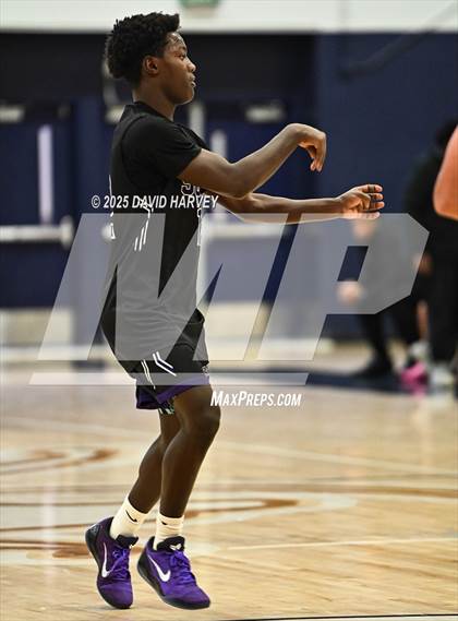 Thumbnail 3 in FR: Denver South @ Columbine photogallery.