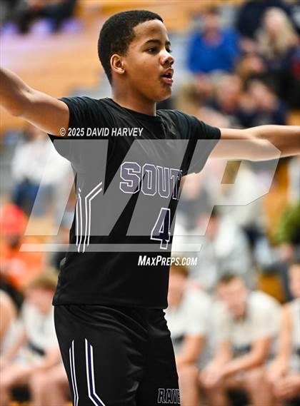 Thumbnail 1 in FR: Denver South @ Columbine photogallery.