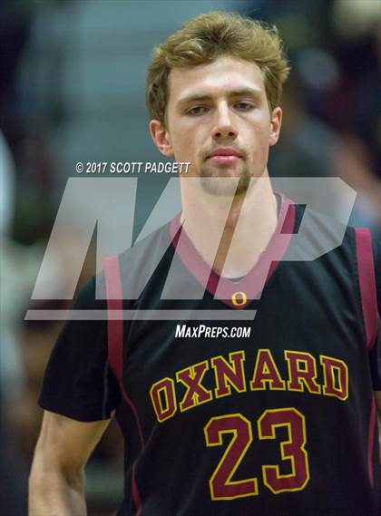 Thumbnail 2 in Vista Murrieta vs. Oxnard photogallery.