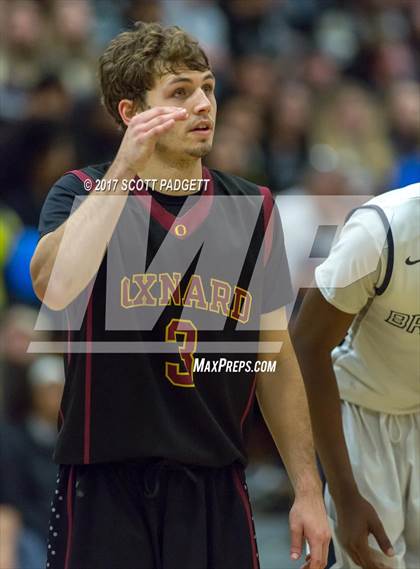 Thumbnail 1 in Vista Murrieta vs. Oxnard photogallery.