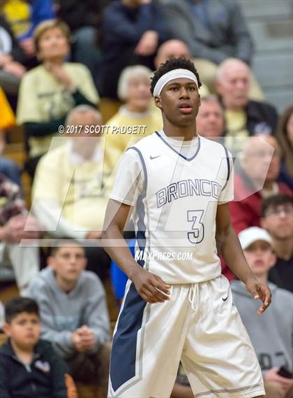 Thumbnail 2 in Vista Murrieta vs. Oxnard photogallery.