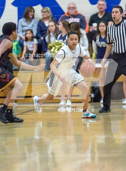 Thumbnail 2 in Vista Murrieta vs. Oxnard photogallery.