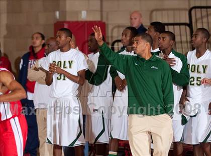 Thumbnail 3 in Leuzinger vs. Poly (MaxPreps Holiday Classic) photogallery.