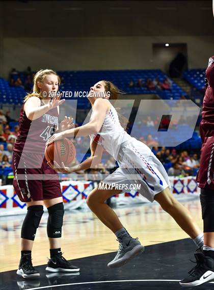 Thumbnail 3 in Melbourne vs Riverside (AAA 2A Final) photogallery.